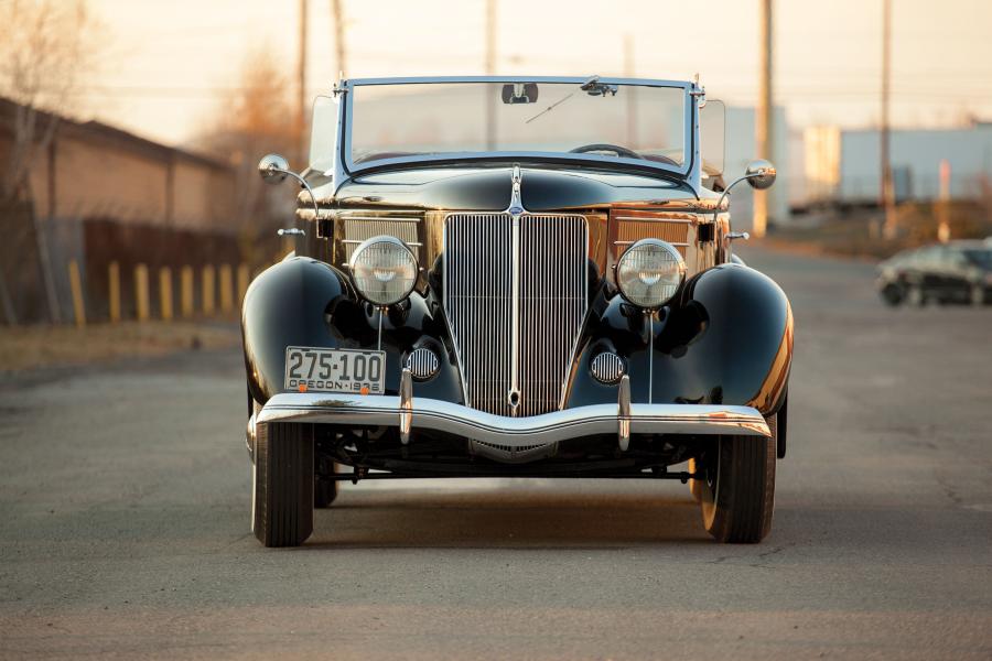  Ford V8 DeLuxe Roadster 1936 года  (фото 6 из 32)
